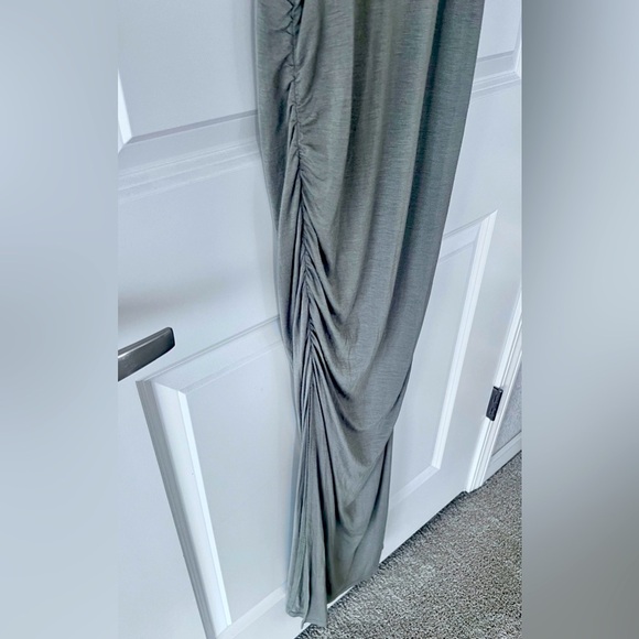 Forever 21 Green Ruched Sheath Maxi Dress - Picture 2 of 6